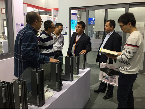 2017中國(guó)國(guó)際門(mén)窗幕墻博覽會(huì)（上海）